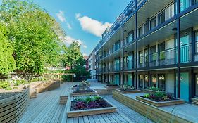 Maya Apartments - Carl Berner